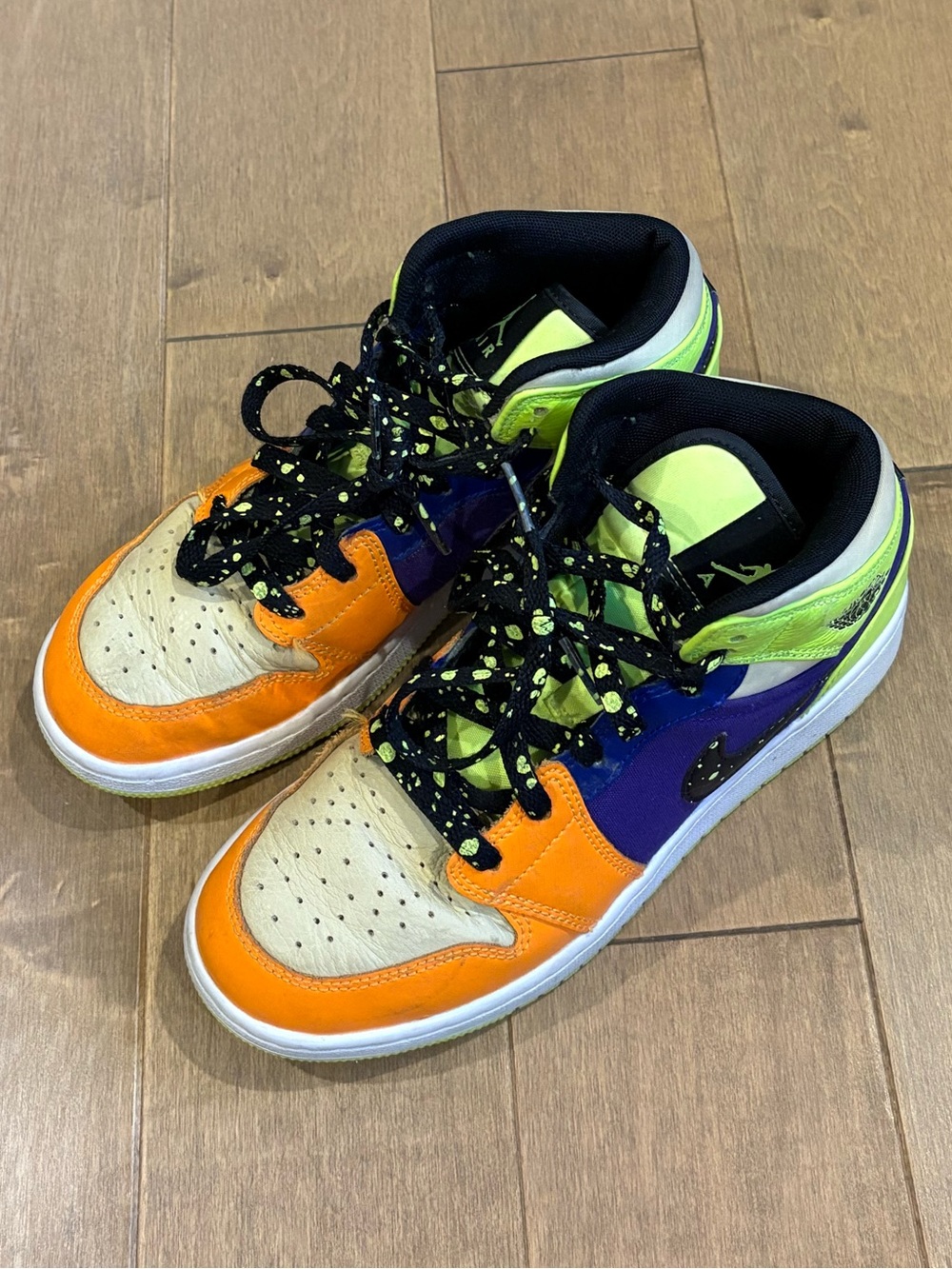 Jordan Kids High-Top Sneakers in Orange, purple & Neon Green